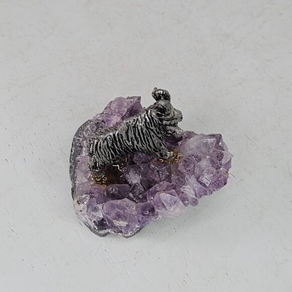 Pewter Mountain Goat Figurine On Amethyst Crystal Base - Picture 10 of 10